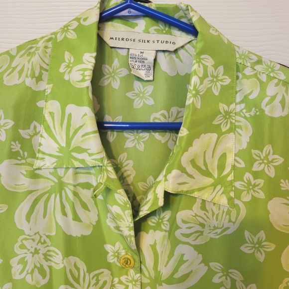 Vintage Silk Blouse and Skirt - Size Medium - Like New - Picture 2 of 5